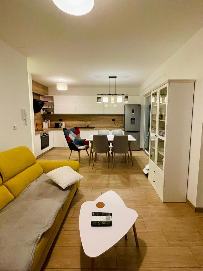 Alida Valli Apartment Kaštela Buitenkant foto