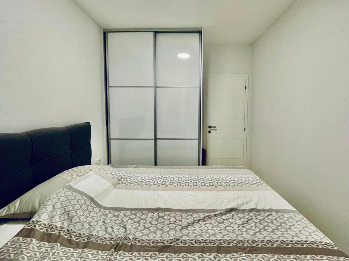Alida Valli Apartment Kaštela Buitenkant foto
